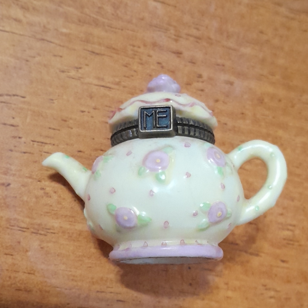 Mary Engelbreit Miniature Hinged Trinket Box